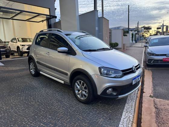 VOLKSWAGEN CROSSFOX 1.6 MI FLEX 8V 4P MANUAL